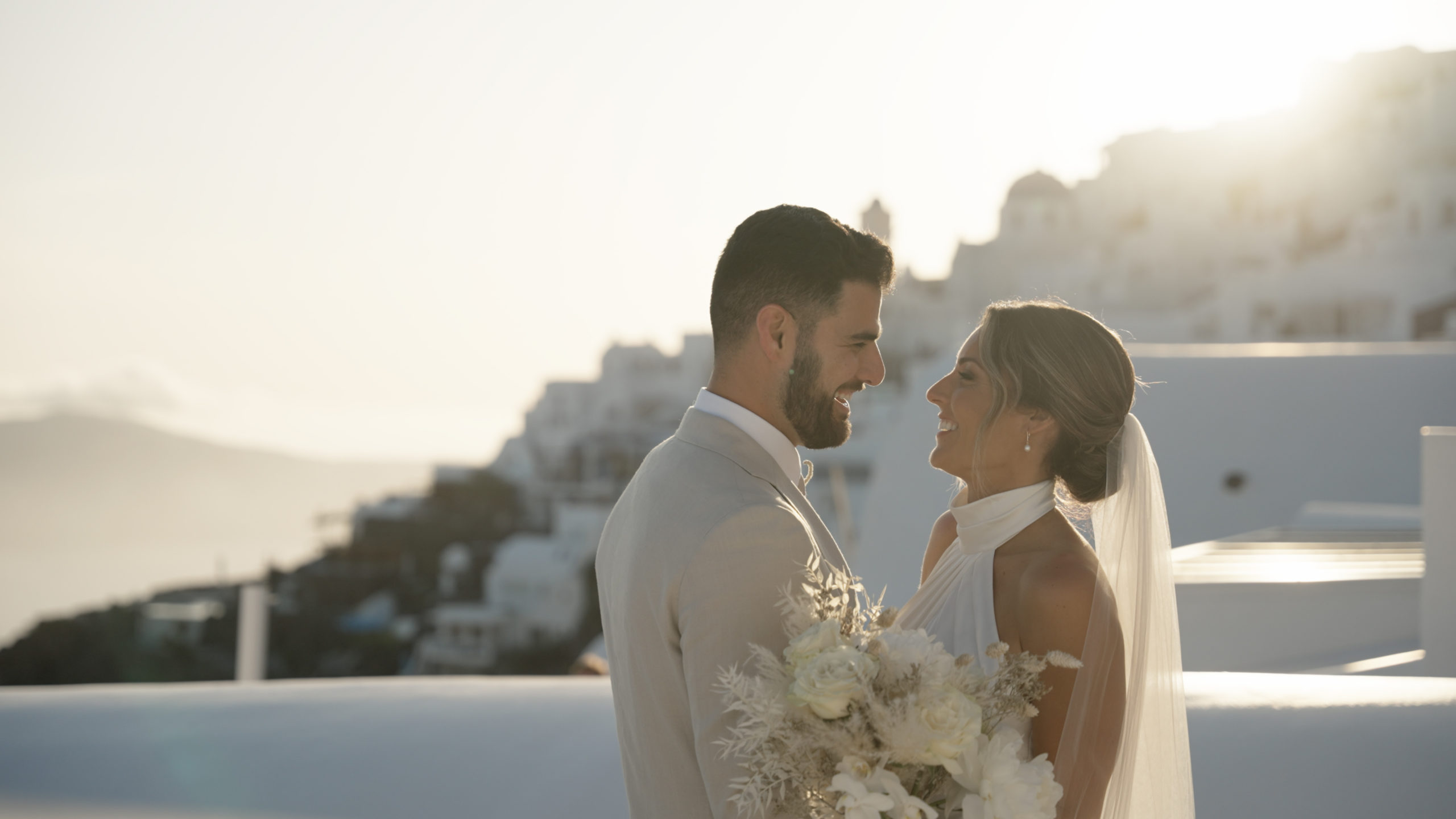 wedding videographer in santorini