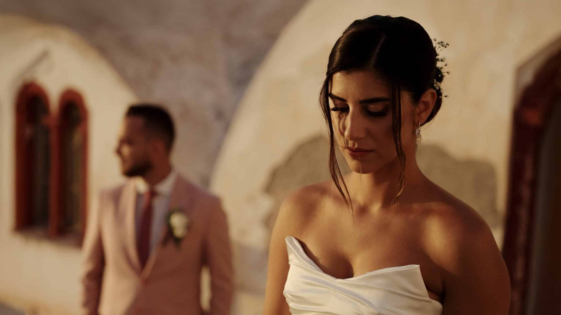 wedding videographer in santorini